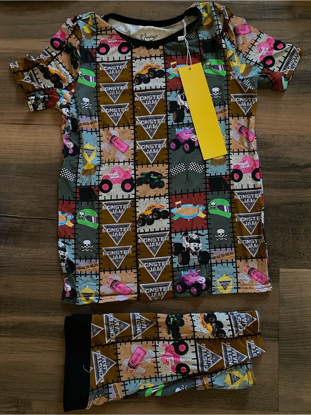 7/8 bamboo Short-Sleeve & Shorts Pajama Set NWT